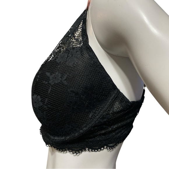 Victoria Secret Plunge Black Bra Lace Overlay Adjustable Straps and Clasp 36DD - Picture 7 of 16